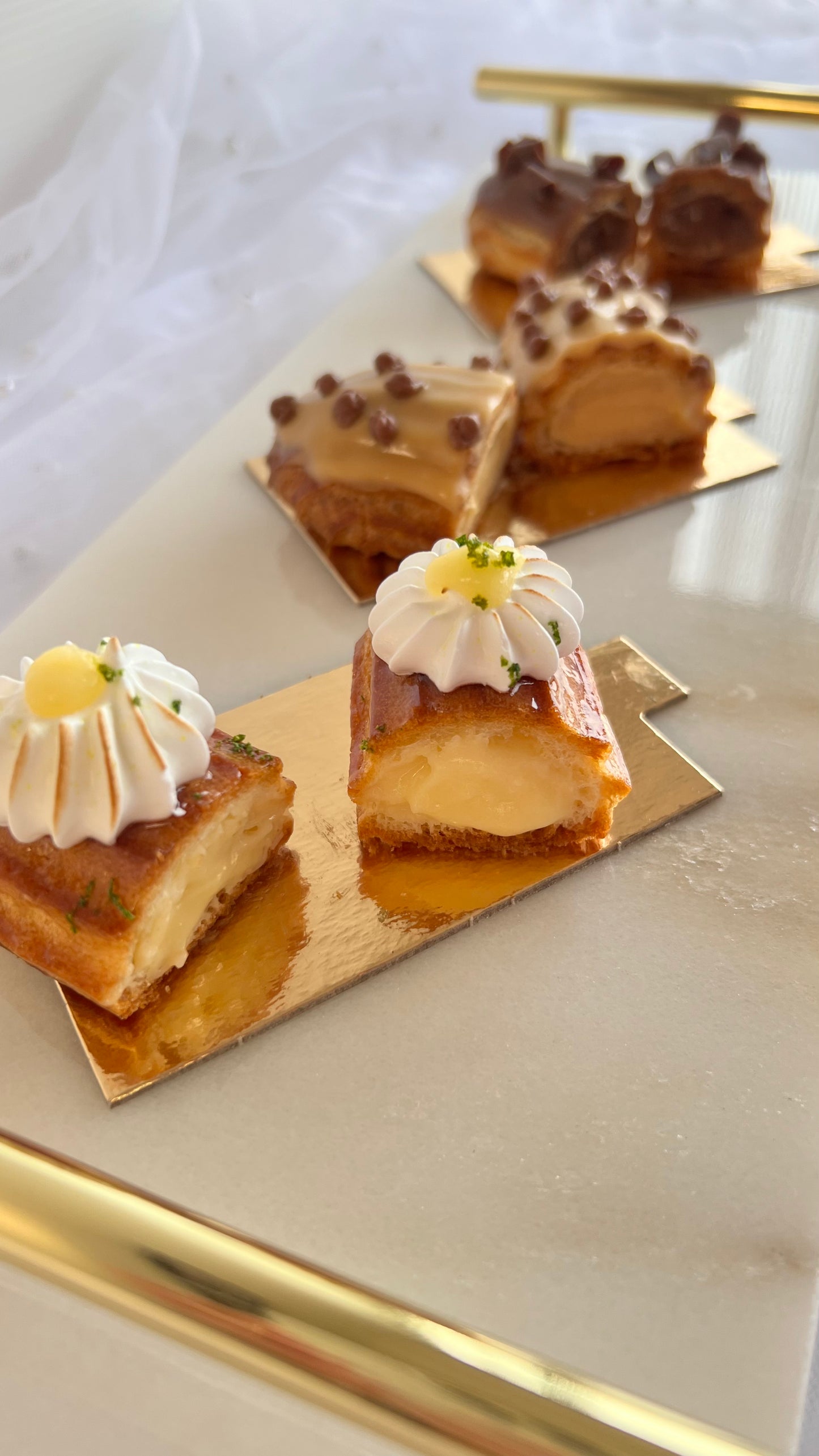 Mini Eclairs  | 25kr/stk. | Min. 12 stk.